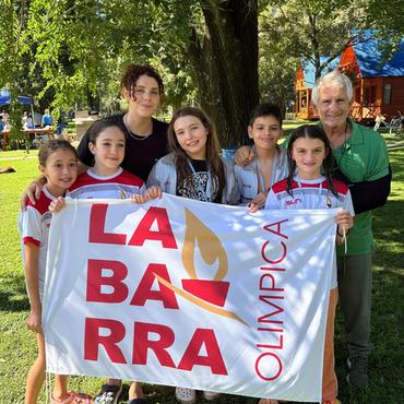 Imagen de Nadadores de Labarra Ol&iacute;mpica, participaron con &eacute;xito del Torneo 105 Aniversario Celeste en Totoras