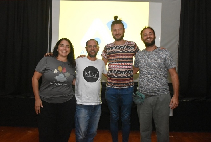 Imagen de Se proyect&oacute; el documental "La Zorra y la Pampa"