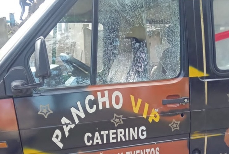 Imagen de La burocracia del "no pago": Vecino de Playa Hermosa reclama hace meses por da&ntilde;os causados por personal municipal