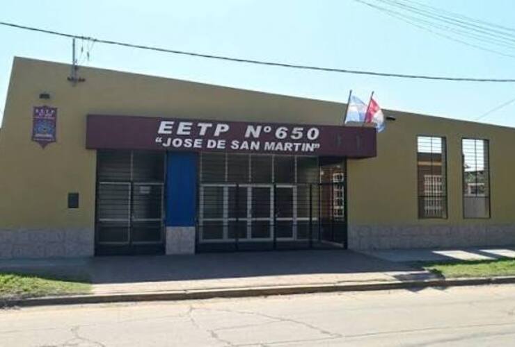 Imagen de Farroni minti&oacute;: La E.E.T.P. N&deg;650 y la N&deg;450 desmintieron las razones que di&oacute; la funcionaria sobre los cursos de la UTN