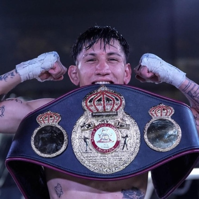 Imagen de Facundo Garc&iacute;a, Campe&oacute;n Continental Am&eacute;ricas Supermosca AMB al vencer al chileno Andr&eacute;s Campos