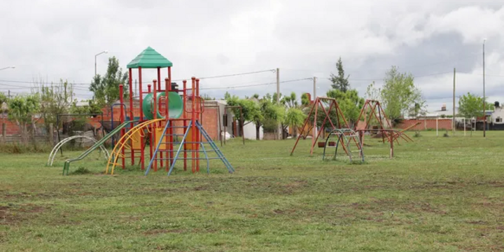 Imagen de Vecinos de barrio Santa Rita en alerta por olores nauseabundos: inician una campa&ntilde;a de firmas