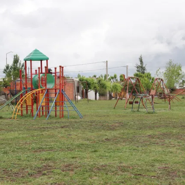 Imagen de Vecinos de barrio Santa Rita en alerta por olores nauseabundos: inician una campa&ntilde;a de firmas