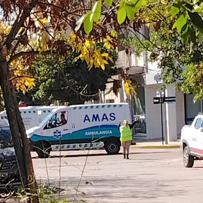 Imagen de Accidente en zona centro: Un ciclista result&oacute; afectado