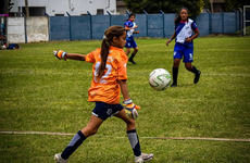 Imagen de F&uacute;tbol Femenino: ASAC juega el domingo ante Pav&oacute;n