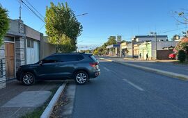 Otra dificultad es la falta de seguridad ante los frentistas que corren riesgo cada vez que intentan entrar los veh&iacute;culos a sus casas.