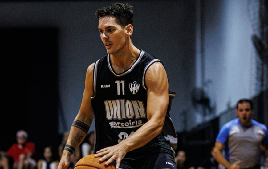 Imagen de Uni&oacute;n juega esta noche ante Temperley por la Superliga Rosarina