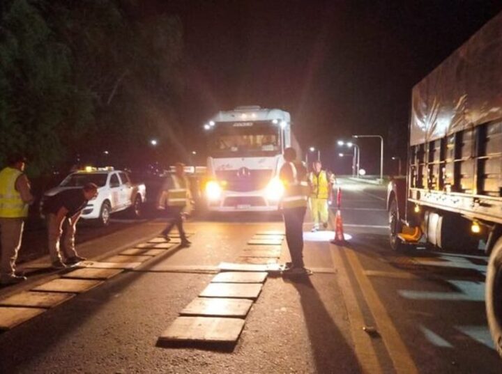 Imagen de "Santa Fe Pesa": Intensos controles en rutas para combatir el sobrepeso en camiones