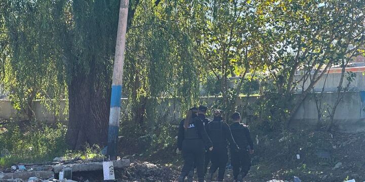 Imagen de Operativo policial por una presunta usurpaci&oacute;n en 1&deg; de Mayo y Baigorria