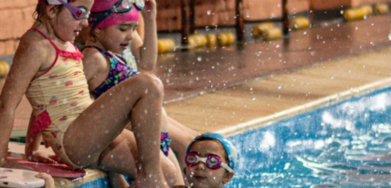 Imagen de Encuentro de Escuela de Nataci&oacute;n en Labarra Ol&iacute;mpica