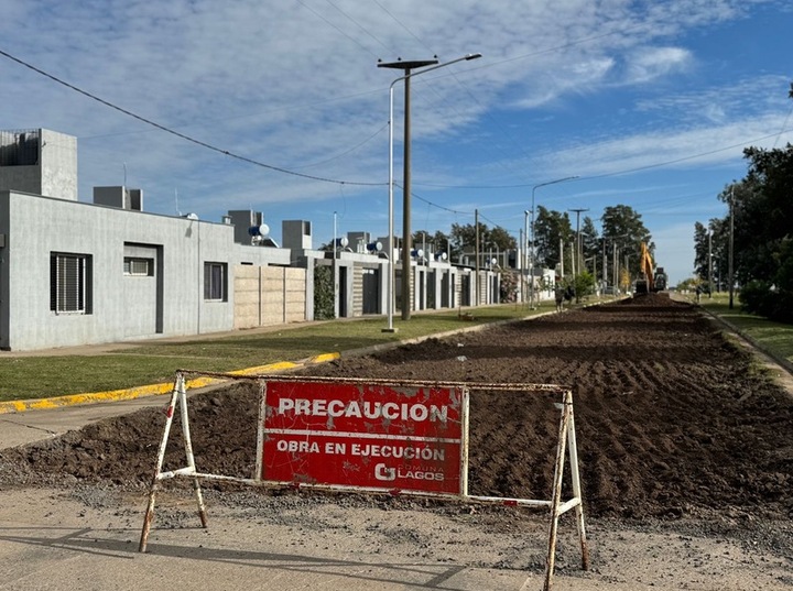 Imagen de Obras en General Lagos: Pavimentaci&oacute;n en calle Islas Malvinas