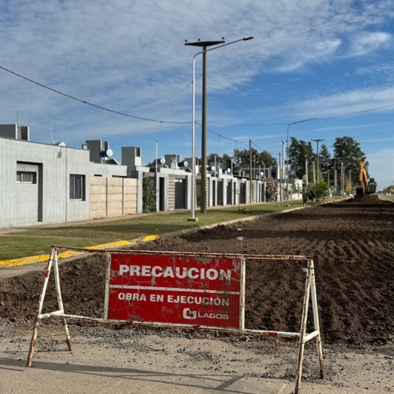 Imagen de Obras en General Lagos: Pavimentaci&oacute;n en calle Islas Malvinas
