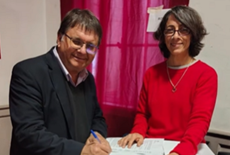 Imagen de Albarellos rubric&oacute; convenio destinado a programas contra la violencia de g&eacute;nero