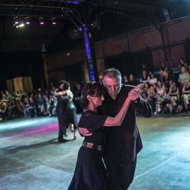 Imagen de Rosario palpita el 2x4: Comienza el Encuentro Metropolitano de Tango con milongas, conciertos y homenajes