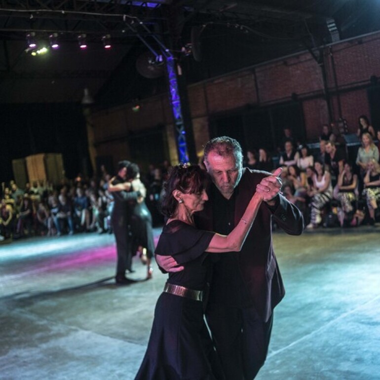 Imagen de Rosario palpita el 2x4: Comienza el Encuentro Metropolitano de Tango con milongas, conciertos y homenajes