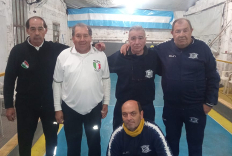 Imagen de Bochas ASAC: 2&ordm; puesto en torneo extra en Fighiera
