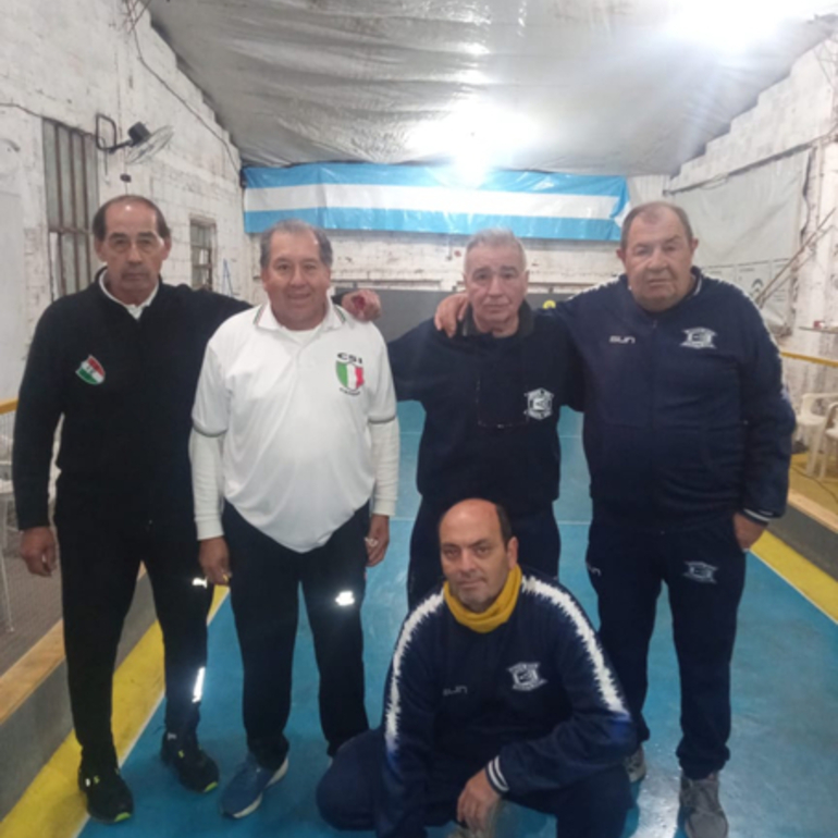 Imagen de Bochas ASAC: 2&ordm; puesto en torneo extra en Fighiera
