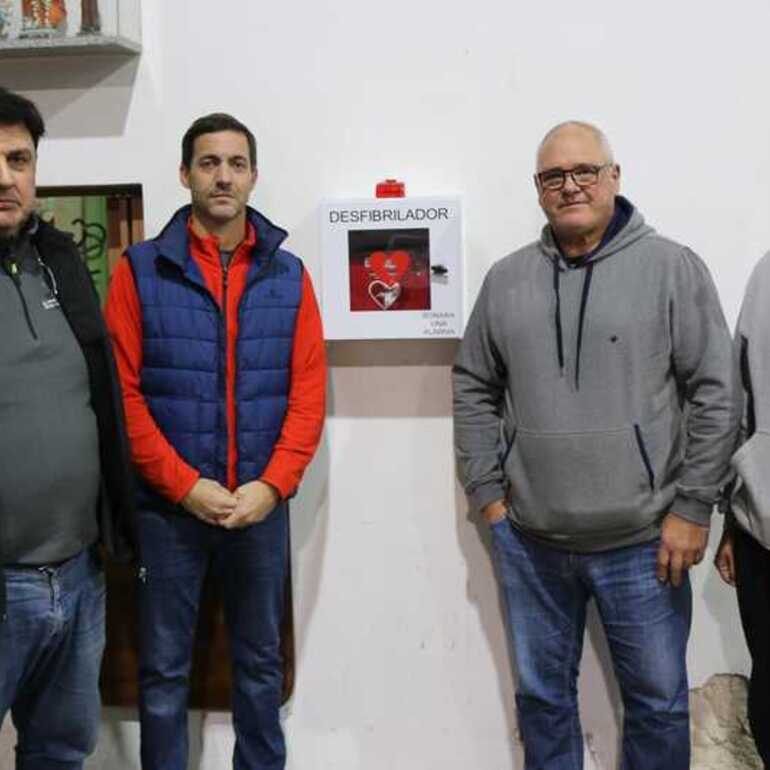 Imagen de Bomberos Voluntarios anunci&oacute; la adquisici&oacute;n de un DEA