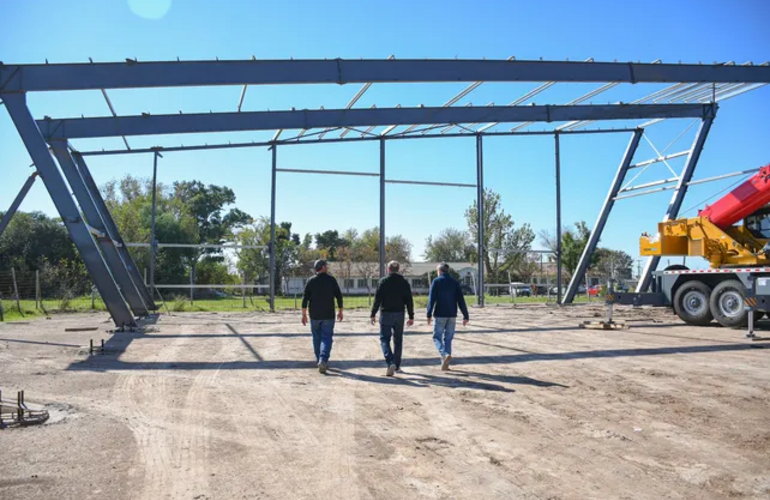 Imagen de Alvear impulsa obras estrat&eacute;gicas por m&aacute;s de $20 mil millones y apuesta a la formaci&oacute;n para el empleo