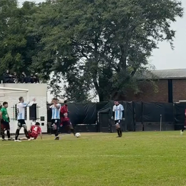 Imagen de Uni&oacute;n gan&oacute; y gole&oacute; 6-0 a Sp. Figherense por la fecha 11 del torneo apertura