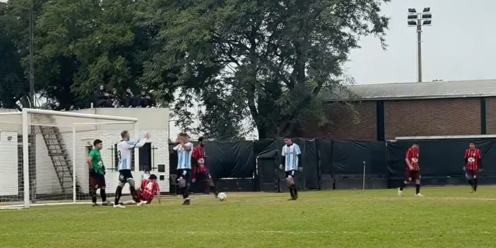 Imagen de Uni&oacute;n gan&oacute; y gole&oacute; 6-0 a Sp. Figherense por la fecha 11 del torneo apertura