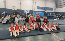 Imagen de Gimnastas de Talleres, compitieron en un Encuentro de Gimnasia Art&iacute;stica en el club Libertad