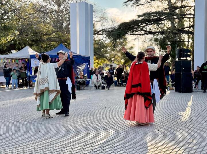Imagen de Pe&ntilde;a del 25 de Mayo en General Lagos