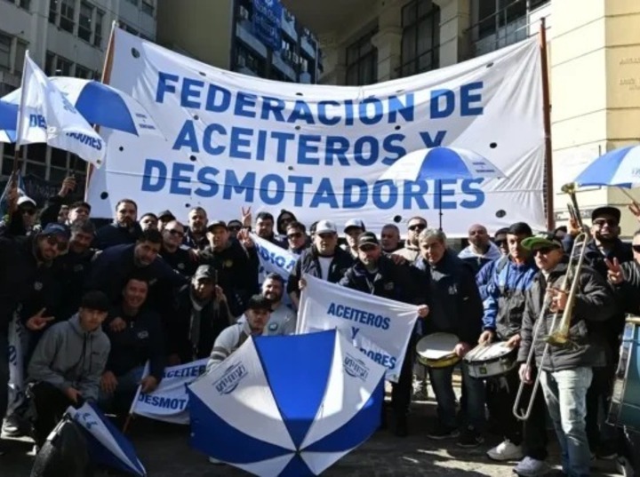 Imagen de Huelga Nacional Aceitera