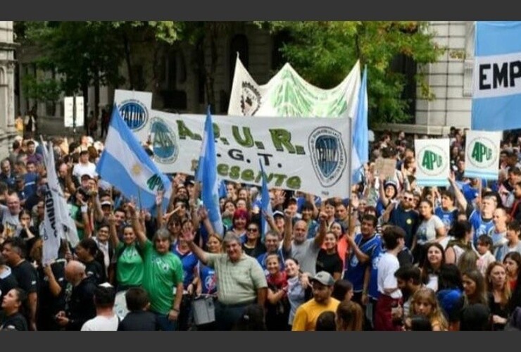 Apur materializa el reclamo con ausencia al lugar de trabajo. (prensa Apur) Apur materializa el reclamo con ausencia al lugar de trabajo. (prensa Apur)