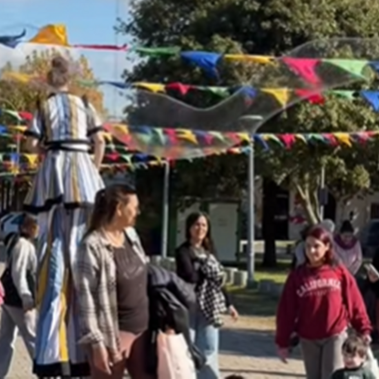 Imagen de Los jardines de infantes locales celebraron su d&iacute;a con una jornada de juegos y alegr&iacute;a en el CEA