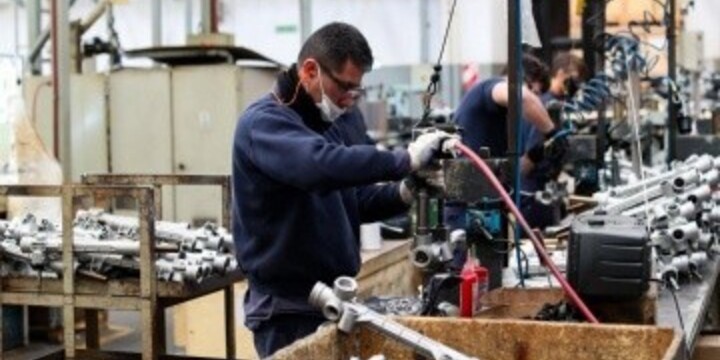 Imagen de Alarma en el motor industrial regional: La actividad metal&uacute;rgica acumula 34 meses de ca&iacute;da consecutiva