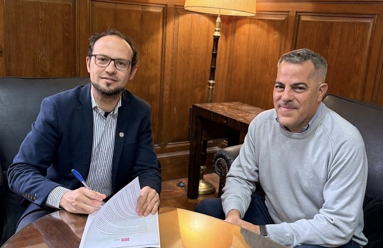 Imagen de Pueblo Esther firm&oacute; un convenio con la UNR para realizar un estudio t&eacute;cnico integral sobre el Canal Urbano