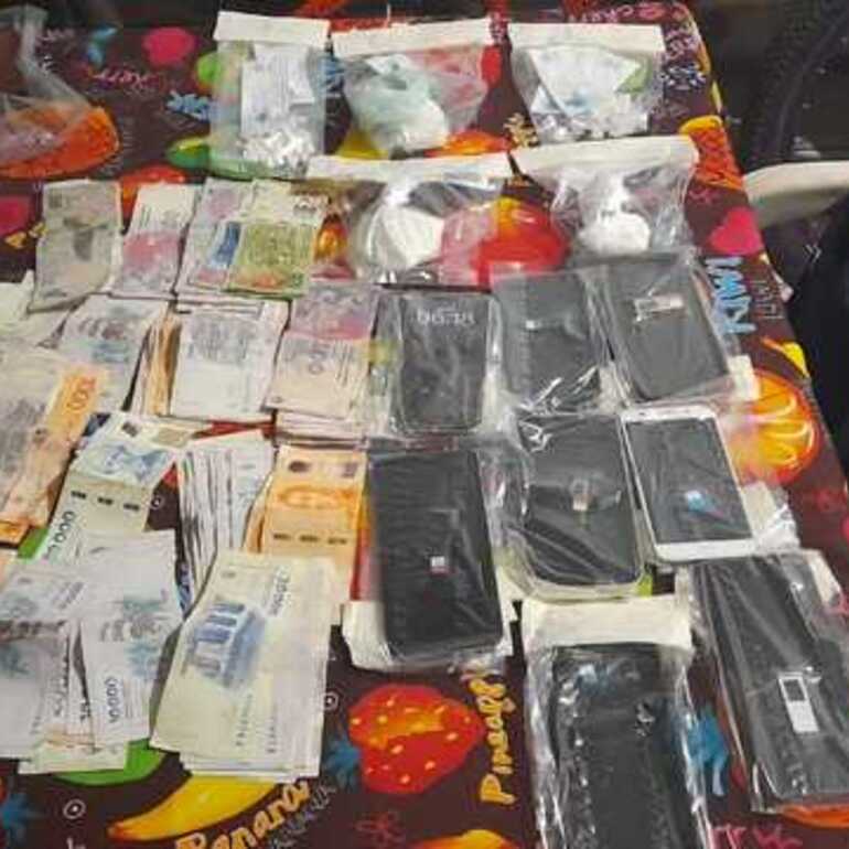 Imagen de Golpe al microtr&aacute;fico en Alcorta: cuatro allanamientos simult&aacute;neos dejaron cuatro detenidos y el secuestro de material estupefaciente