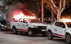 Imagen de &iquest;D&oacute;nde est&aacute; la camioneta de Control Urbano que se prendi&oacute; fuego?