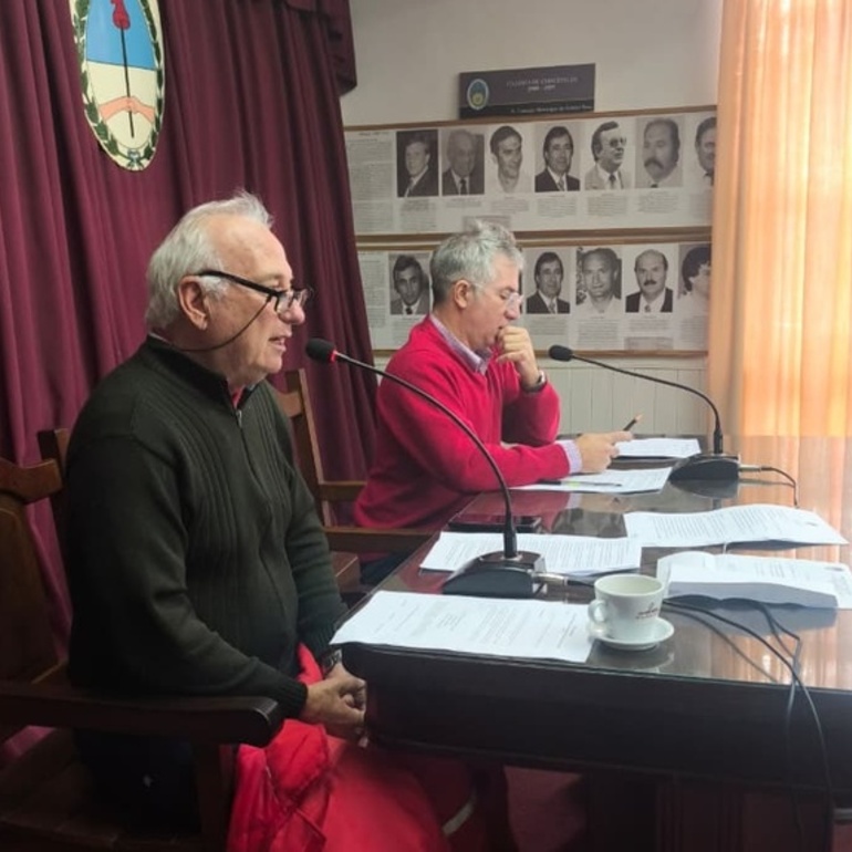 Imagen de Incertidumbre por los colectivos donados por Rosario Bus: el Concejo exige respuestas al Municipio Imagen de Incertidumbre por los colectivos donados por Rosario Bus: el Concejo exige respuestas al Municipio