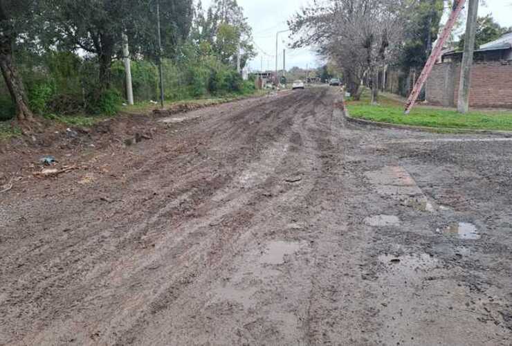 Intransitable. La imagen habla por s&iacute; misma, los vecinos no pueden salir de sus casas.