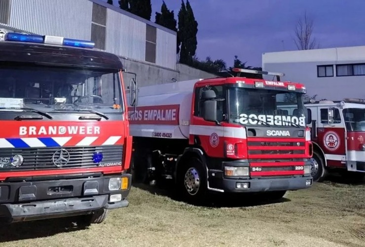Imagen de Con un nuevo cami&oacute;n, los Bomberos de Empalme celebraron su d&iacute;a junto a los vecinos
