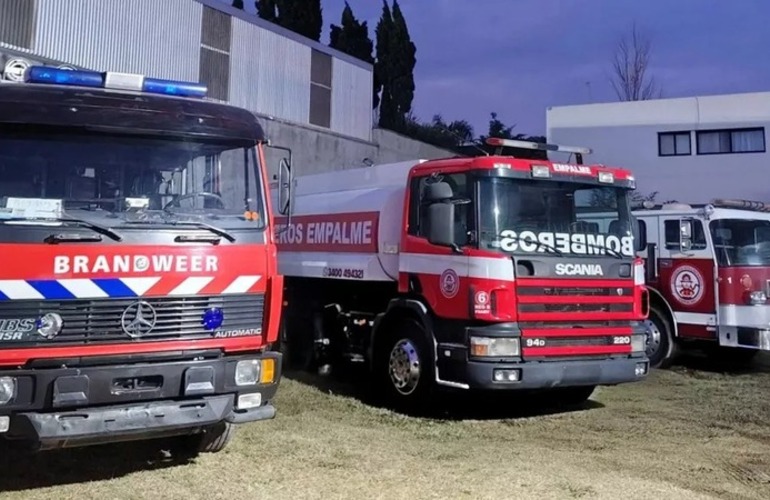 Imagen de Con un nuevo cami&oacute;n, los Bomberos de Empalme celebraron su d&iacute;a junto a los vecinos