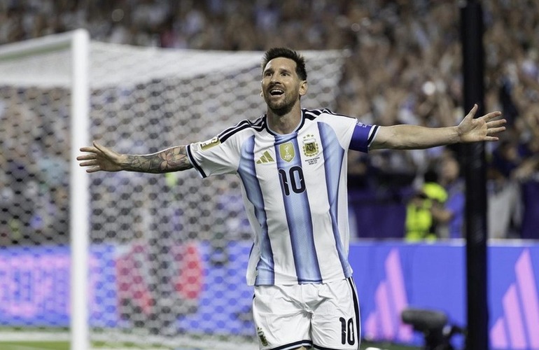 Imagen de Debut so&ntilde;ado: con un hat-trick de Messi, Argentina gole&oacute; 3 a 0 a Argelia en el inicio del Mundial 2026