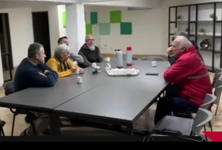Imagen de Vecinos de Ruta 21 se re&uacute;nen en el Concejo junto a abogados para avanzar en acciones judiciales por perjuicios de la obra