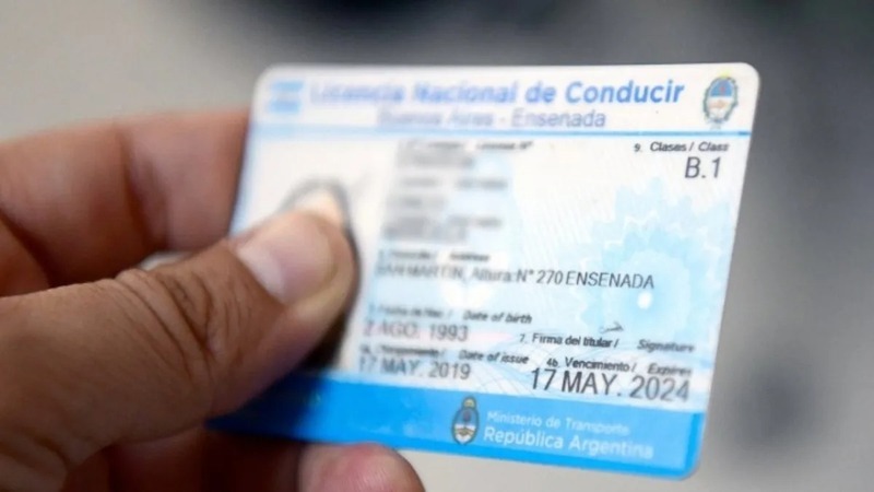 Imagen de Arroyo Seco: por falta de insumos, no se entregan los carnet de conducir f&iacute;sicos y hay preocupaci&oacute;n entre los conductores
