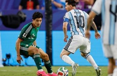 Scaloni podr&iacute;a realizar dos cambios en la formaci&oacute;n titular de Argentina para la segunda fecha del Grupo J. (EFE)