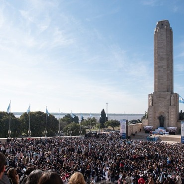Imagen de &Eacute;xito tur&iacute;stico total: Rosario recibi&oacute; 200 mil visitantes y la Semana de la Bandera dej&oacute; m&aacute;s de $3.600 millones