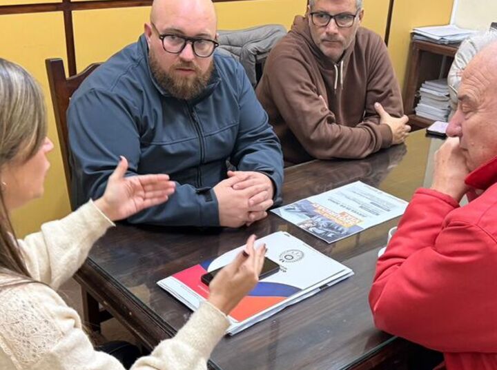 Imagen de Reuni&oacute;n en el Concejo para evaluar la implementaci&oacute;n del proyecto de educaci&oacute;n vial presentado por Dami&aacute;n Andreoli