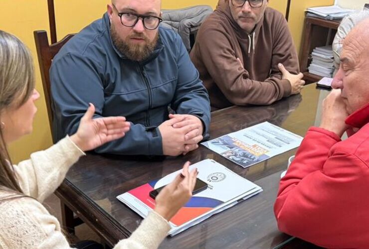 Imagen de Reuni&oacute;n en el Concejo para evaluar la implementaci&oacute;n del proyecto de educaci&oacute;n vial presentado por Dami&aacute;n Andreoli