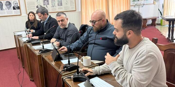 Imagen de El Concejo se declara en sesi&oacute;n permanente con el Ejecutivo para reformar la ley de Reserva Fiscal