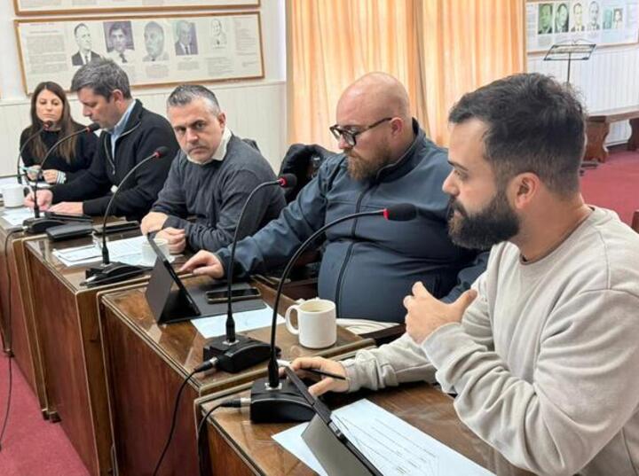 Imagen de El Concejo se declara en sesi&oacute;n permanente con el Ejecutivo para reformar la ley de Reserva Fiscal