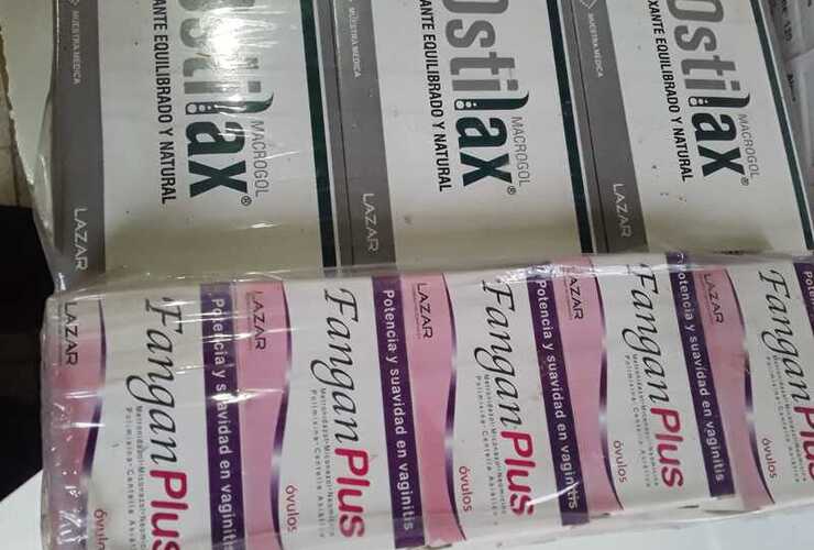 Imagen de Vecinos denuncian el hallazgo de medicamentos vencidos en la v&iacute;a p&uacute;blica