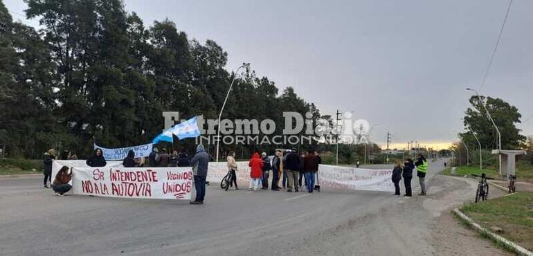 Imagen de Arroyo Seco: S&eacute;ptimo corte consecutivo en Ruta 21 por el reclamo de la autov&iacute;a