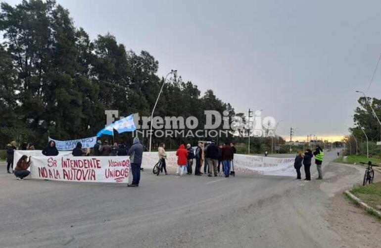 Imagen de Arroyo Seco: S&eacute;ptimo corte consecutivo en Ruta 21 por el reclamo de la autov&iacute;a